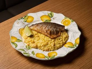 Філе дорадо з лимонним різотто та креветками (330g)