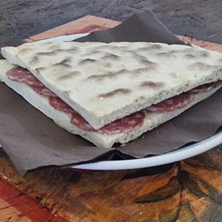 Crescia salame di Norcia