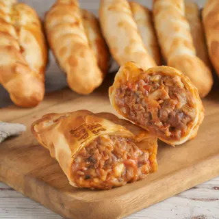 Empanada de Asado Especial