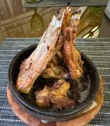 ხბოს ნეკნები აჯიკით