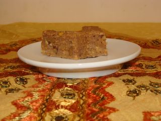 100 Akhrot Halwa, 2 Pezzi