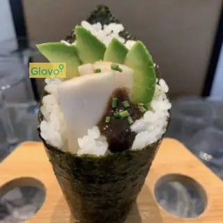 30. Temaki Pez Mantequilla