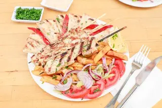 Frigărui de Porc la Farfurie Mare(3)