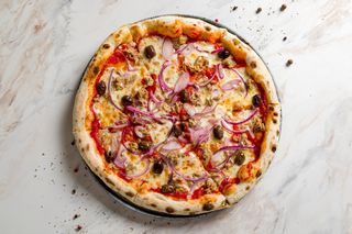 Pizze tonno e cipolla