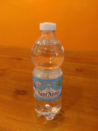 Acqua naturale Sant'Anna 