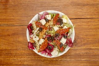 Ensalada de pasta fusilli