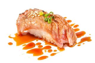 Nigiri wayu flambeado (x2)