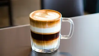 Cafea in 4 culori