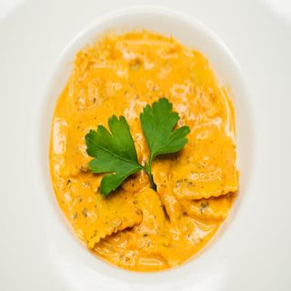 Pasta Ravioli De Carne