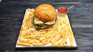 BBQ бургер (говяжий) 