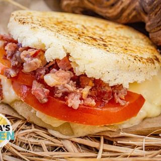 Arepa Flamenca