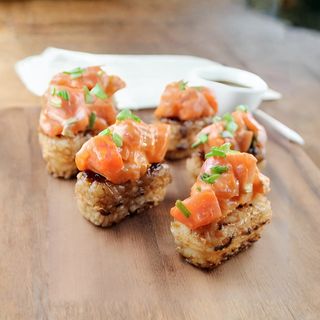 Salmon crispy rice - 6 pezzi