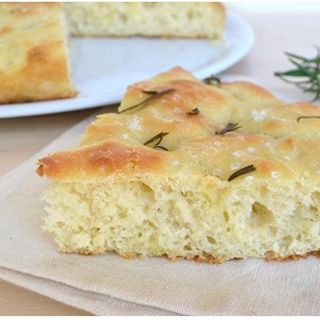 Focaccia al rosmarino 