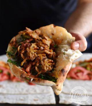 Pan Pita Solo Carne(carne de primera calidad y bien tostado) 