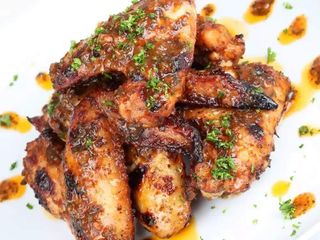 Пилешки крилца на скара/пържени (450г)