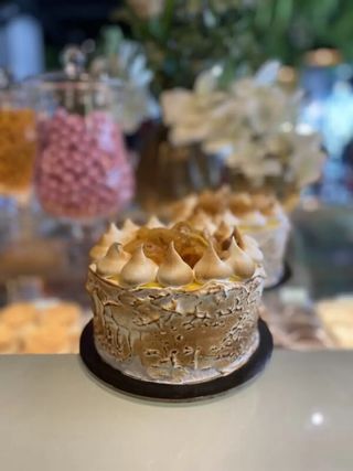 Tort Lamaie si Bezea