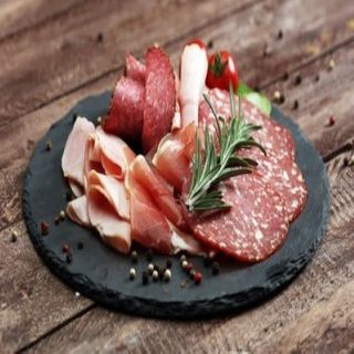 Tabla De Embutidos Italianos