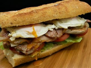 Bocadillo De Chivito
