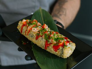 Sushi Hot Dog z łososiem (275g)