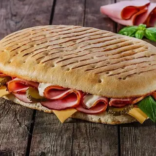 Panini charcuterie 