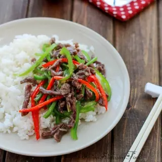 Noodles / Rice Add Fried Green Pepper And Beef