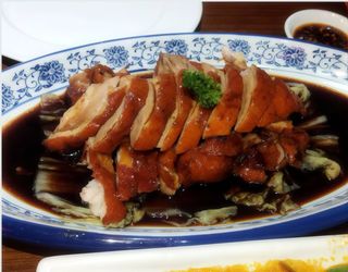 156. Pato Asado En Salsa Touchi