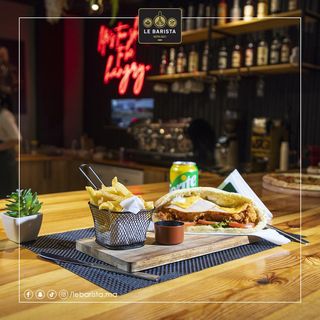 SANDWICH SUPRÊME + FRITES