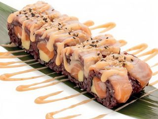 170 Uramaki Venere roll