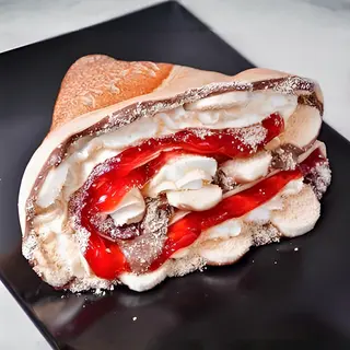 Palačinka  Jagoda, banana, krem (crni ili beli)