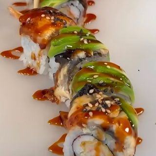 Dragon Unagi roll 8uds