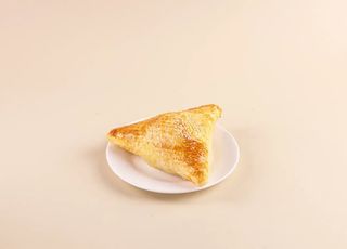 Самса с курочкой и сыром (100 гр.)