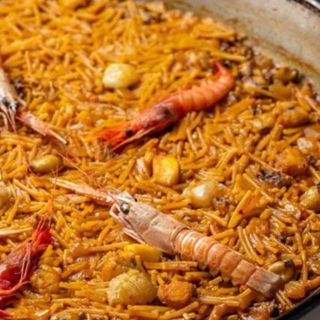 Paella fideua 