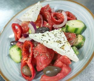 Гръцка салата (400г)