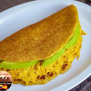 Cachapas De Queso Con Pollo Reina Pepiada (1 Ud.)