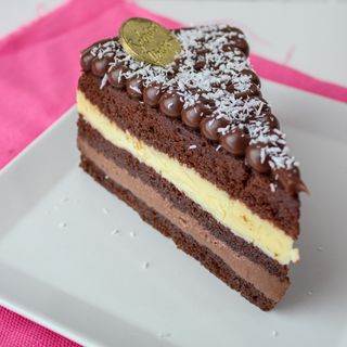 Fatia de Bolo Prestígio