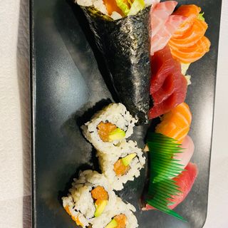 144 Sushi e sashimi osaka