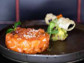 Tartare salmone
