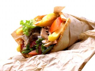 Голям пилешки дюнер