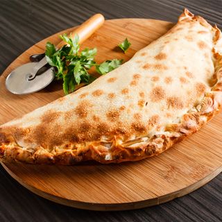 Pizza Calzone