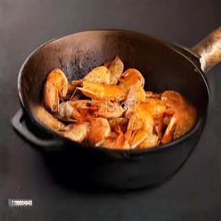 247. Langostino Tigre Salteado