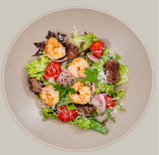Salată surf & turf