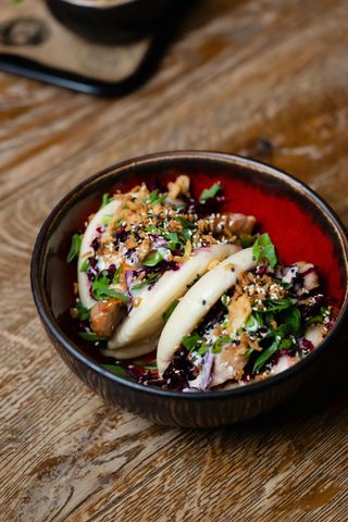 BUŁECZKI BAO Z KURCZAKIEM TERIYAKI