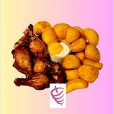 Ración De Alitas Con Bravas Y Salsa