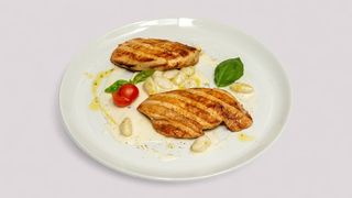 Pileći file u sosu od 4 vrste sira