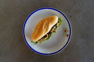 Pepito de oreja crujiente