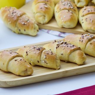 Рогалики  с беконом