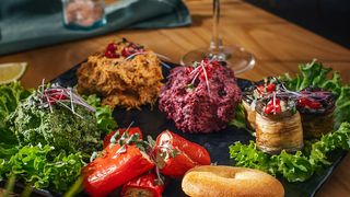 ნიგვზიანი ფხალეულის დაფა მჭადით იმერულად