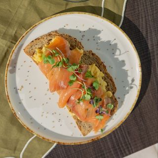 Tostada nórdica