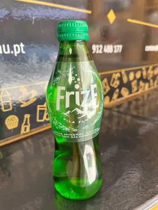 Água com gás 