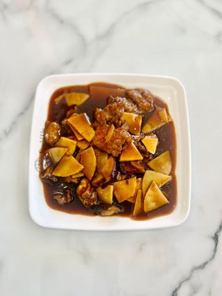 59 Ternera Con Bambú Y Seta